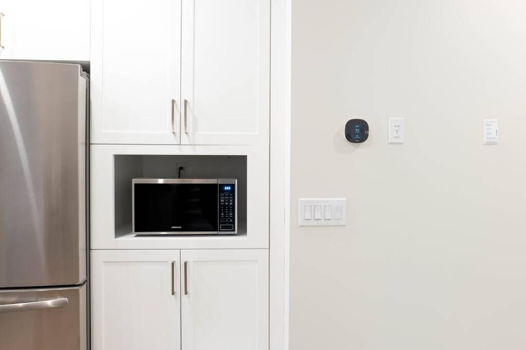 Apartament Luxury Niagara 3 Bdr Townhouse /Garage Zewnętrze zdjęcie