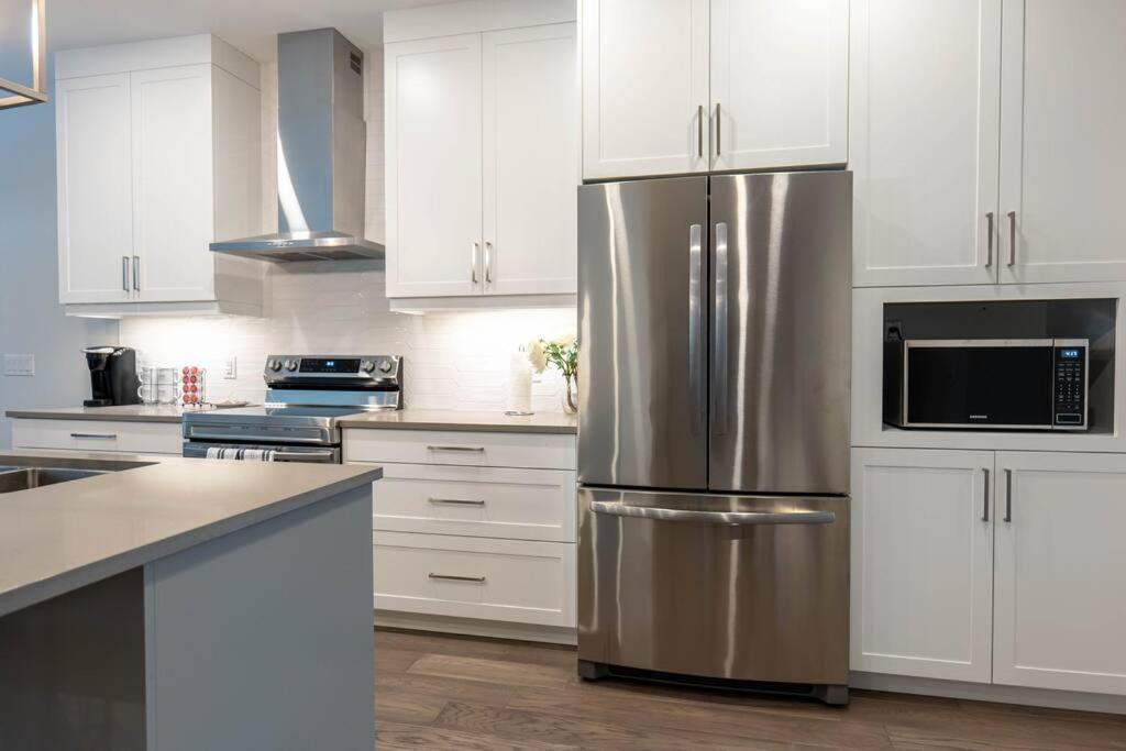 Apartament Luxury Niagara 3 Bdr Townhouse /Garage Zewnętrze zdjęcie
