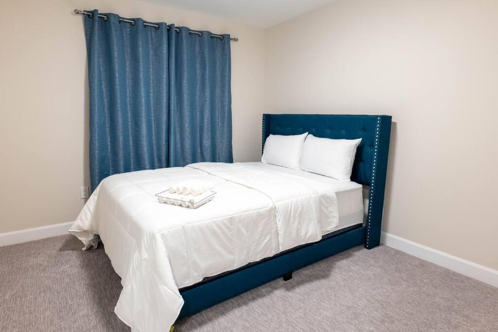 Apartament Luxury Niagara 3 Bdr Townhouse /Garage Zewnętrze zdjęcie